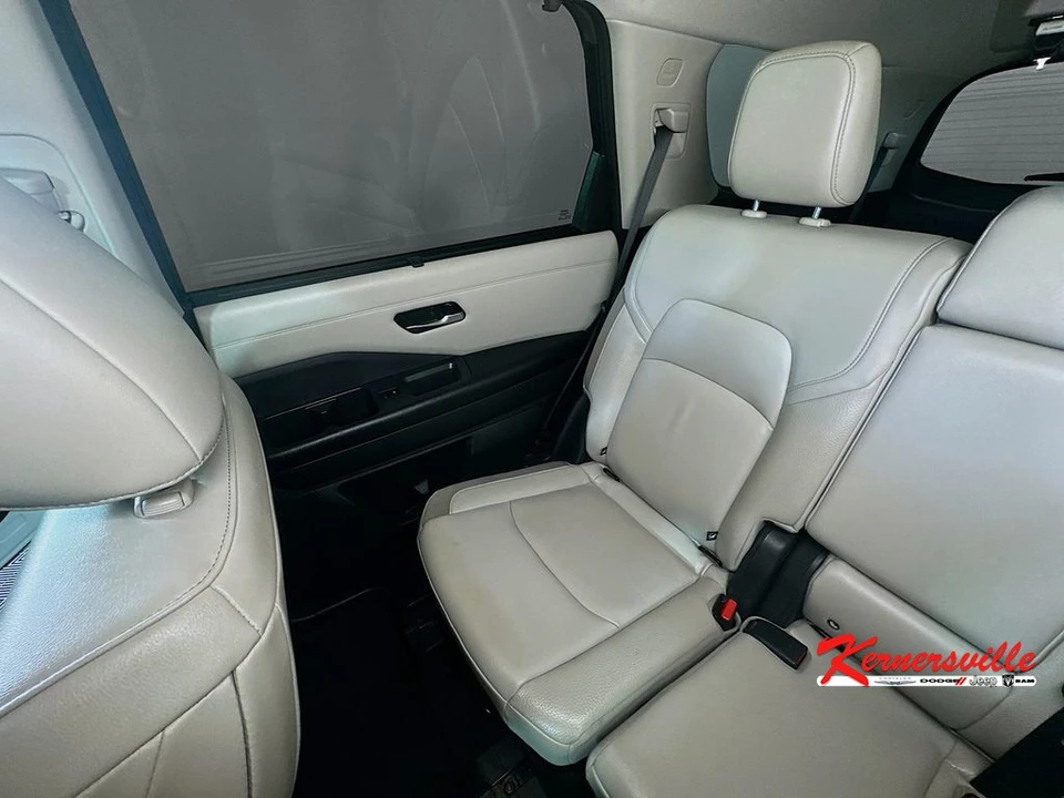 2022 Nissan Pathfinder 5th Gen - Image 12 of 21