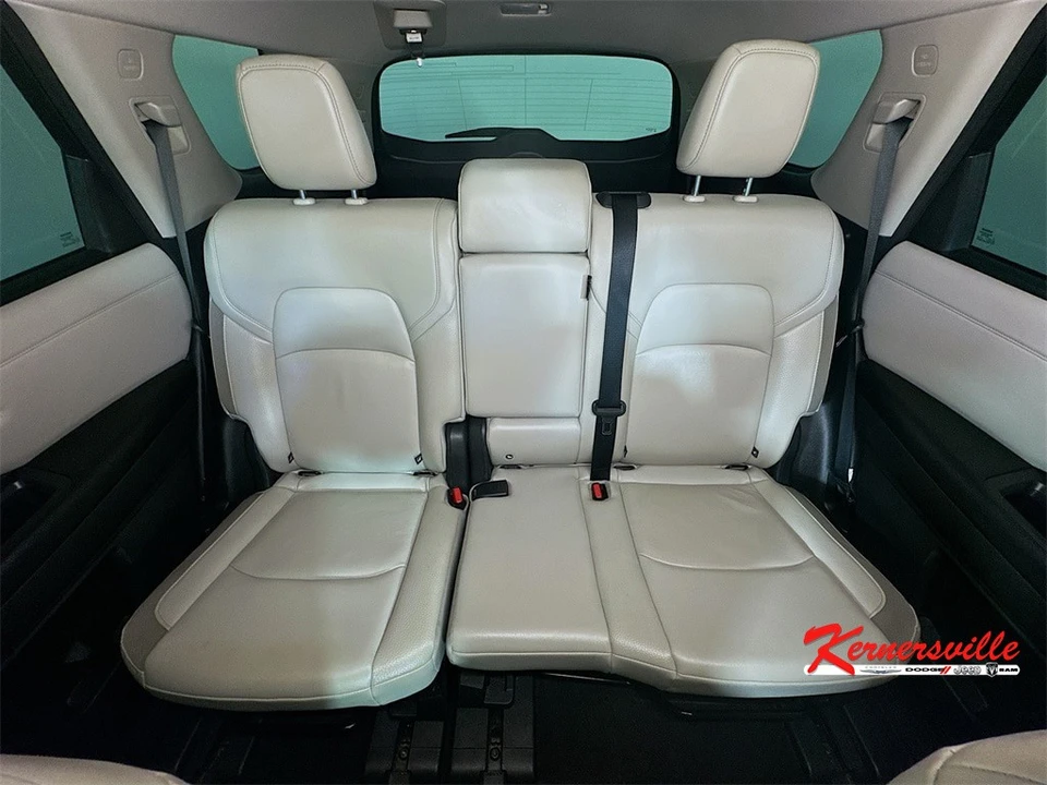 2022 Nissan Pathfinder 5th Gen - Image 13 of 21