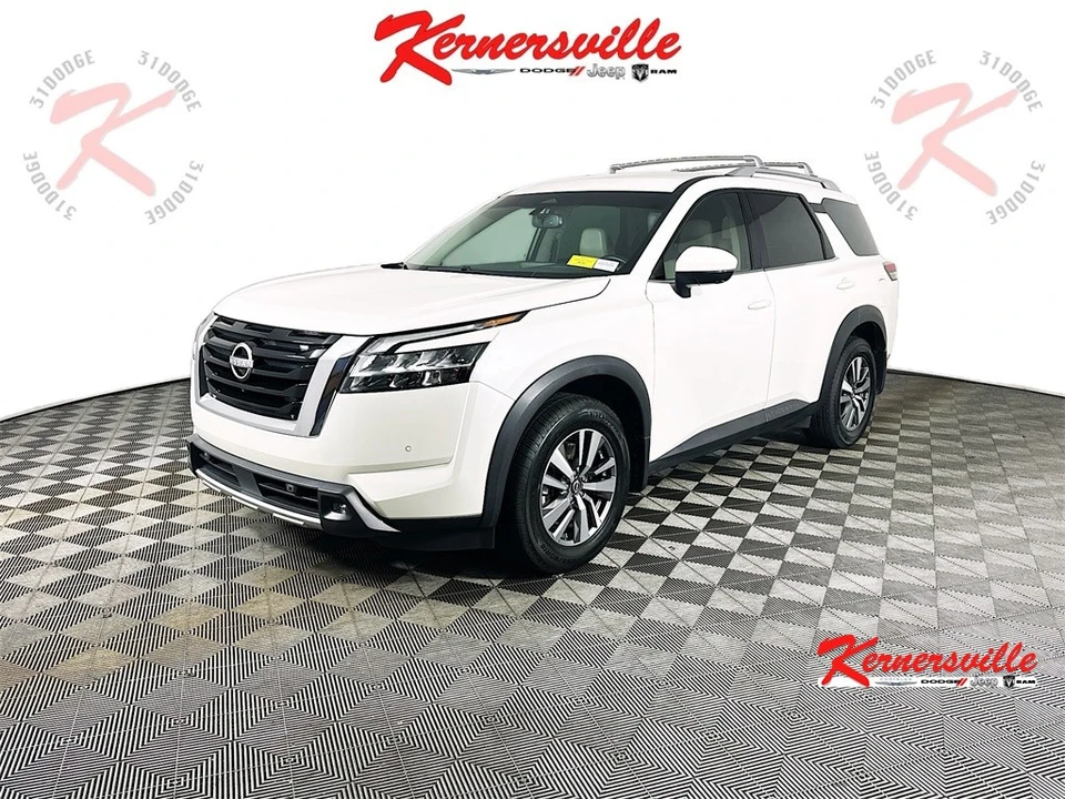 2022 Nissan Pathfinder 5th Gen - Image 3 of 21