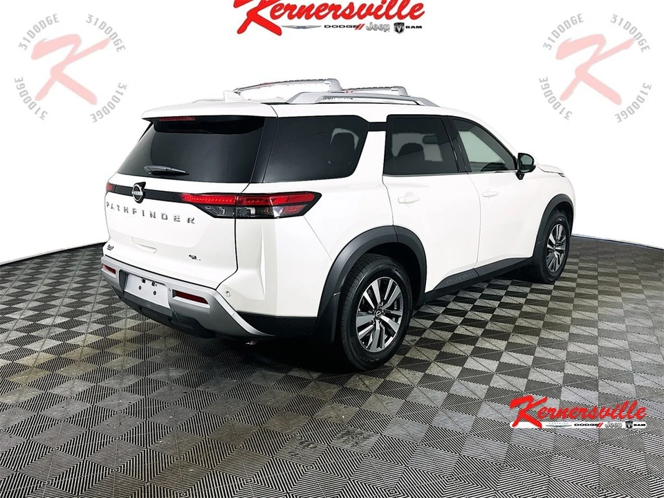 2022 Nissan Pathfinder 5th Gen - Image 7 of 21