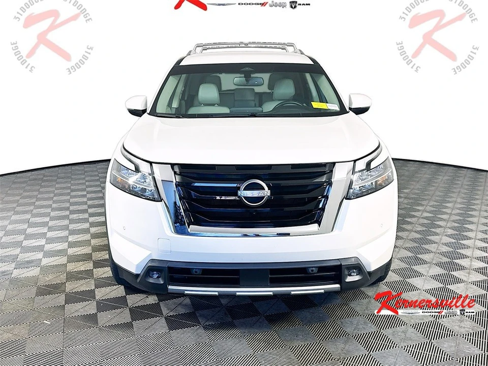 2022 Nissan Pathfinder 5th Gen - Image 2 of 21