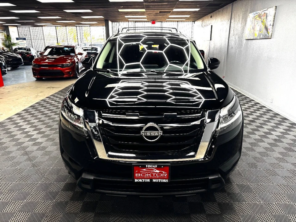 2022 Nissan Pathfinder 5th Gen - Image 5 of 21