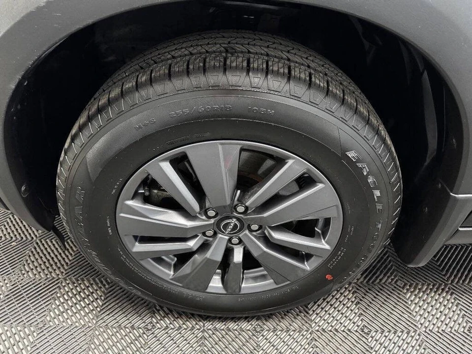 2022 Nissan Pathfinder 5th Gen - Image 21 of 31