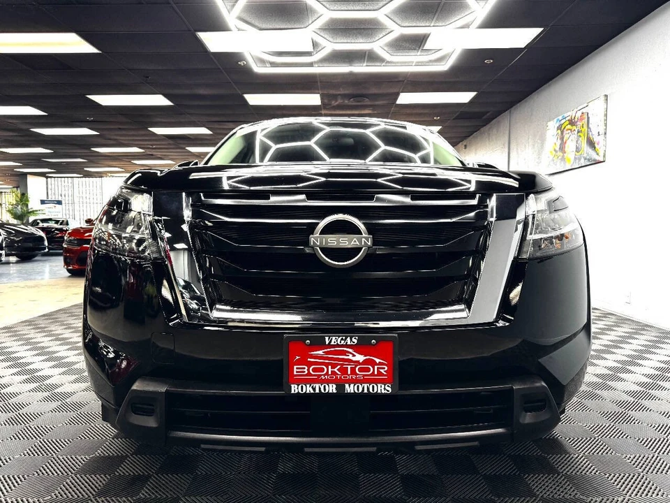 2022 Nissan Pathfinder 5th Gen - Image 3 of 21