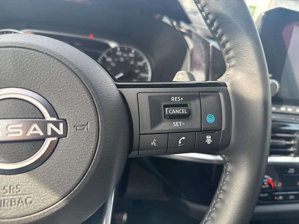 2022 Nissan Pathfinder 5th Gen - Image 18 of 21