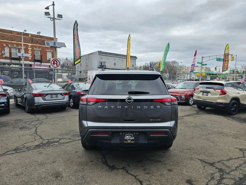 2022 Nissan Pathfinder 5th Gen - Image 7 of 12