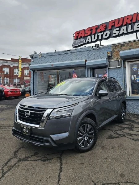 2022 Nissan Pathfinder 5th Gen - Image 3 of 12
