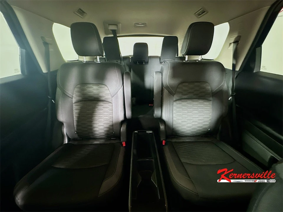 2022 Nissan Pathfinder 5th Gen - Image 13 of 21