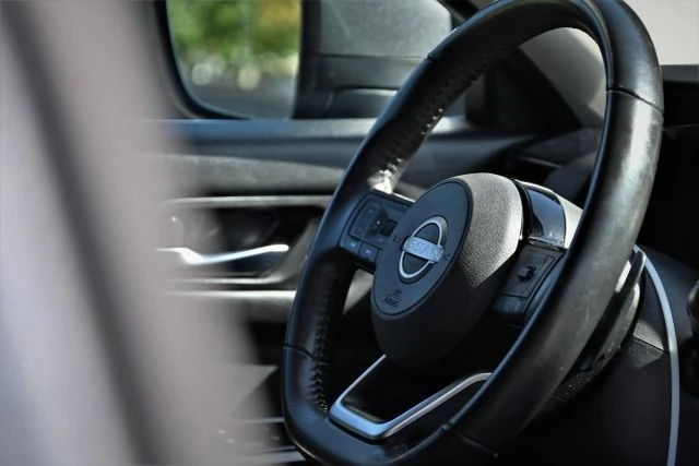 2022 Nissan Pathfinder 5th Gen - Image 10 of 21