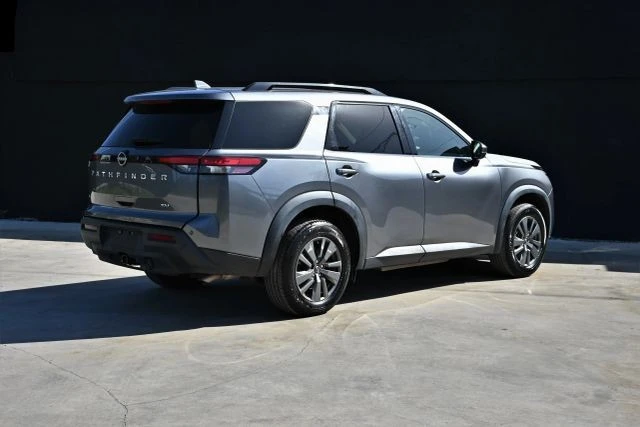 2022 Nissan Pathfinder 5th Gen - Image 5 of 21