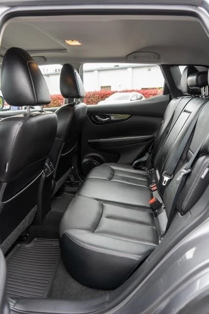 2022 Nissan Rogue - Image 12 of 20