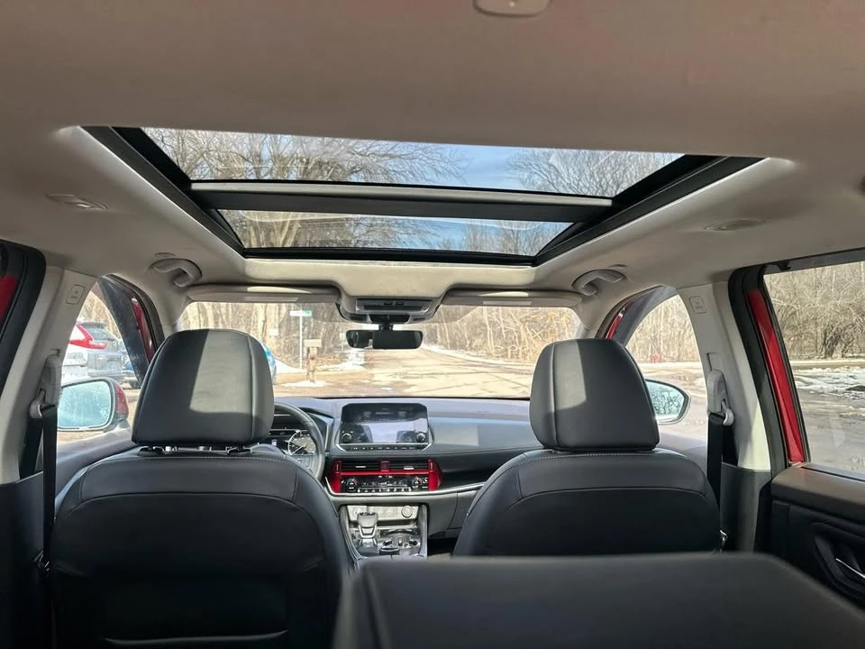 2022 Nissan Rogue - Image 7 of 11