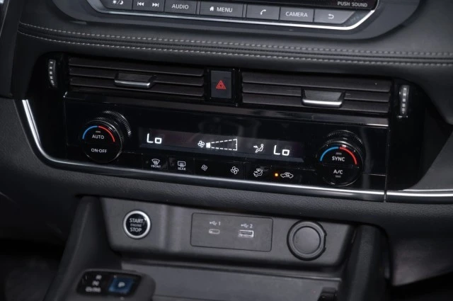 2022 Nissan Rogue - Image 16 of 21