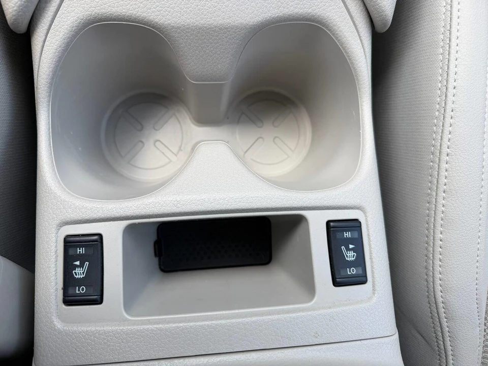 2022 Nissan Rogue - Image 11 of 28