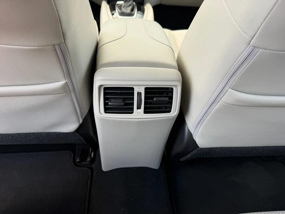 2022 Nissan Rogue - Image 14 of 28