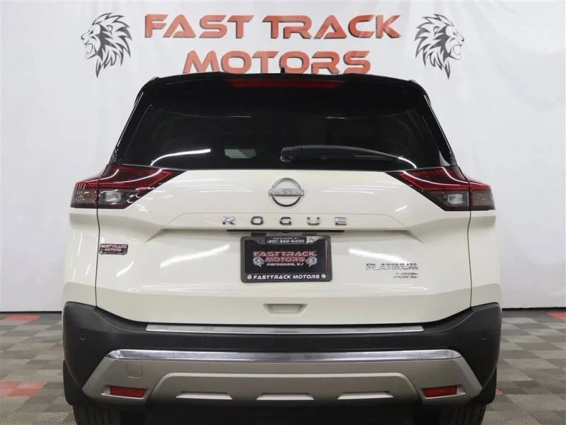 2022 Nissan Rogue - Image 6 of 12