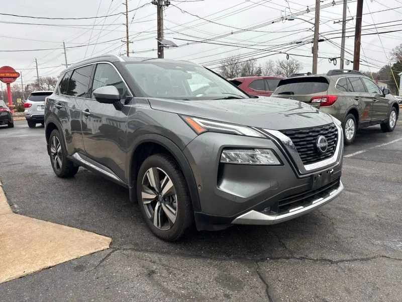 2022 Nissan Rogue - Image 9 of 12