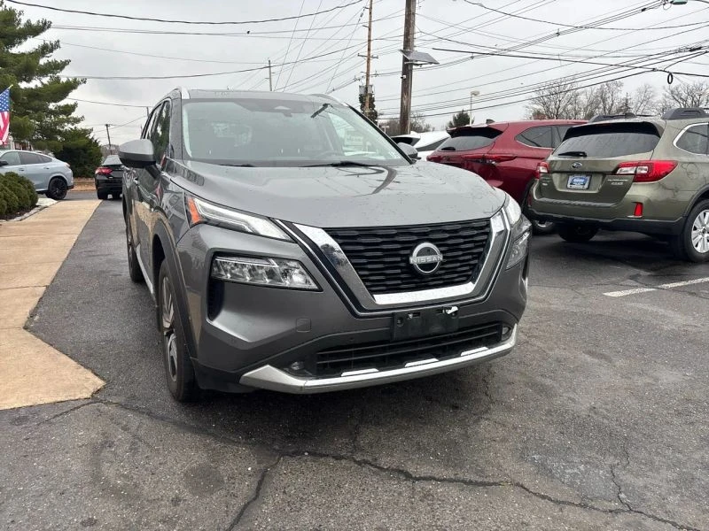 2022 Nissan Rogue - Image 10 of 12