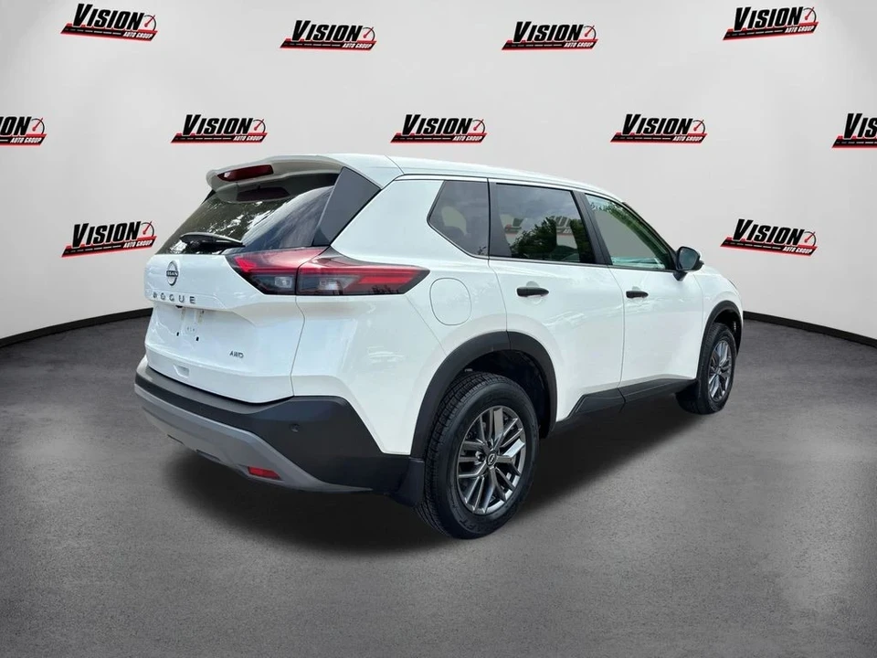 2022 Nissan Rogue - Image 5 of 12