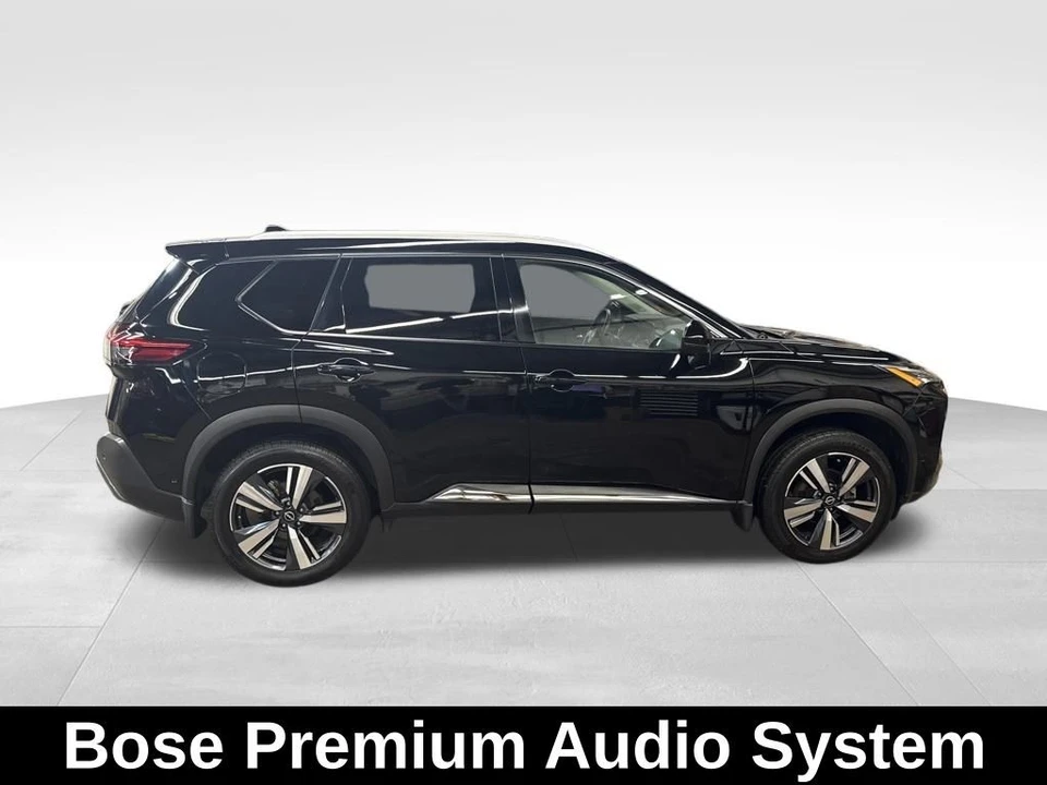 2022 Nissan Rogue - Image 7 of 12
