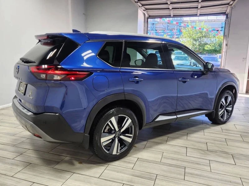 2022 Nissan Rogue - Image 5 of 12