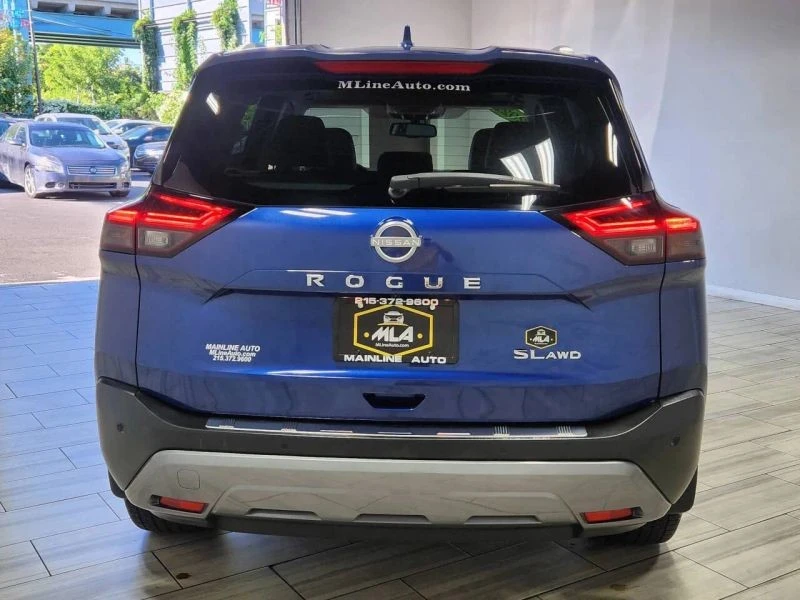 2022 Nissan Rogue - Image 4 of 12