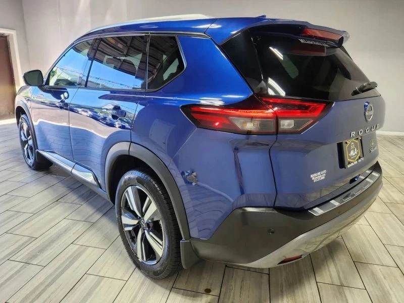 2022 Nissan Rogue - Image 3 of 12
