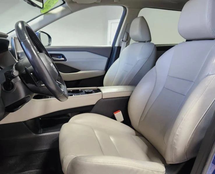 2022 Nissan Rogue - Image 11 of 12