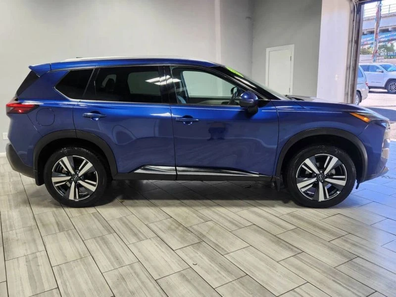 2022 Nissan Rogue - Image 6 of 12