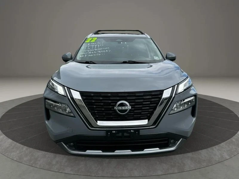 2022 Nissan Rogue - Image 2 of 12