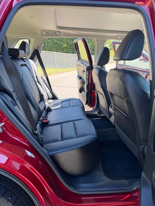 2022 Nissan Rogue - Image 8 of 10