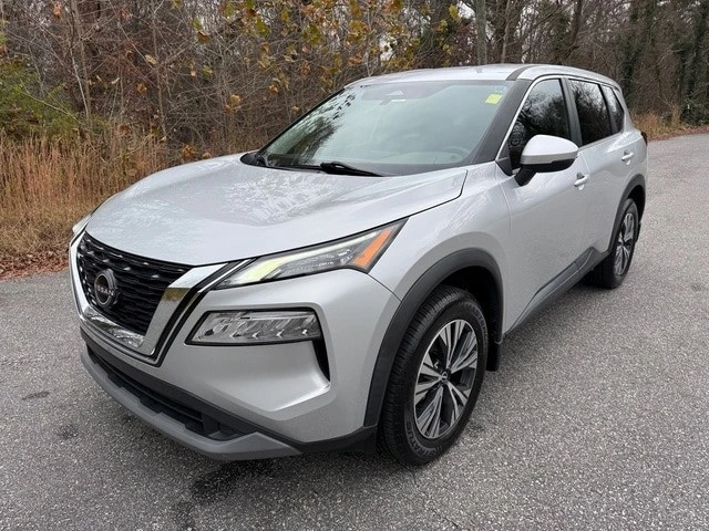2022 Nissan Rogue - Image 2 of 12