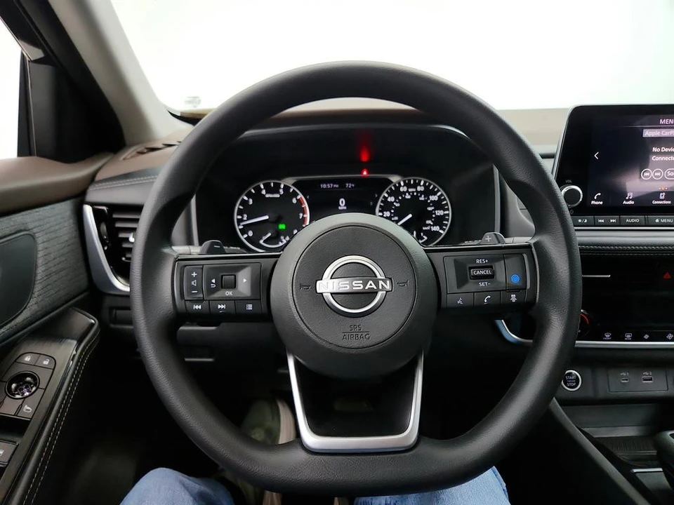 2022 Nissan Rogue - Image 19 of 21