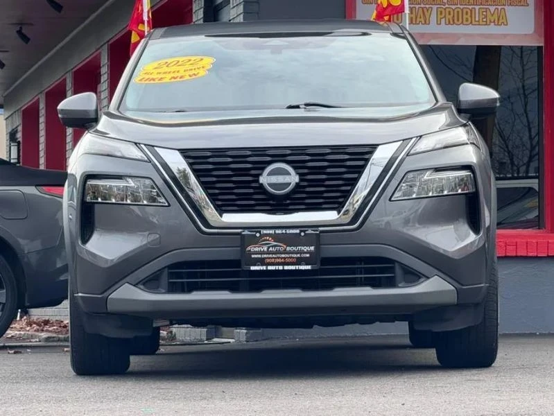 2022 Nissan Rogue - Image 2 of 12