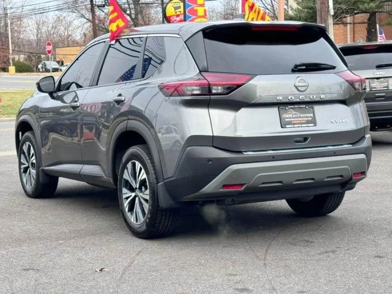 2022 Nissan Rogue - Image 6 of 12