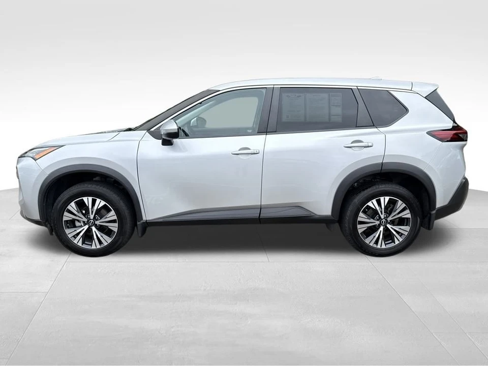 2022 Nissan Rogue - Image 2 of 12