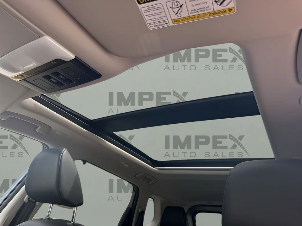 2022 Nissan Rogue - Image 11 of 12