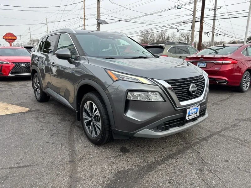 2022 Nissan Rogue - Image 9 of 12