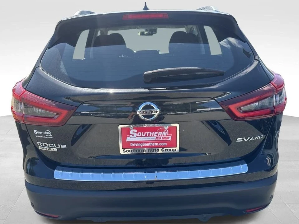 2022 Nissan Rogue - Image 10 of 12