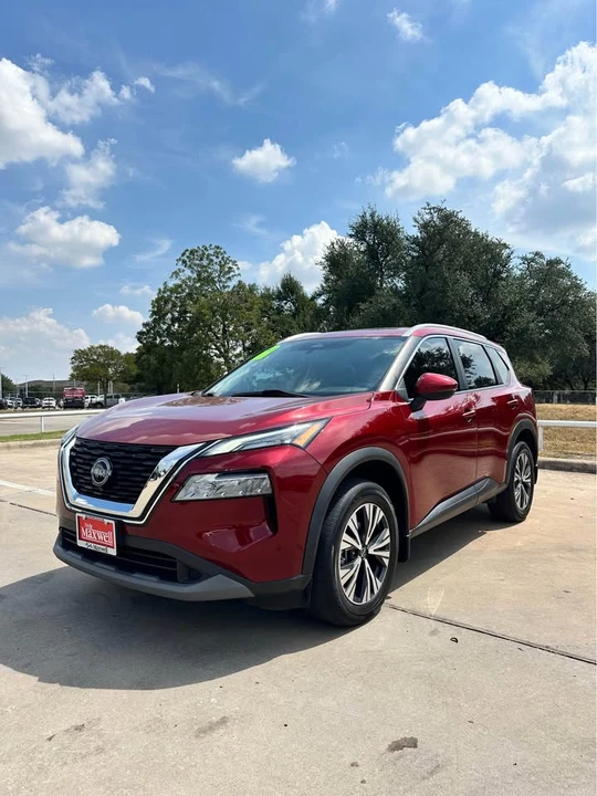 2022 Nissan Rogue - Image 2 of 6