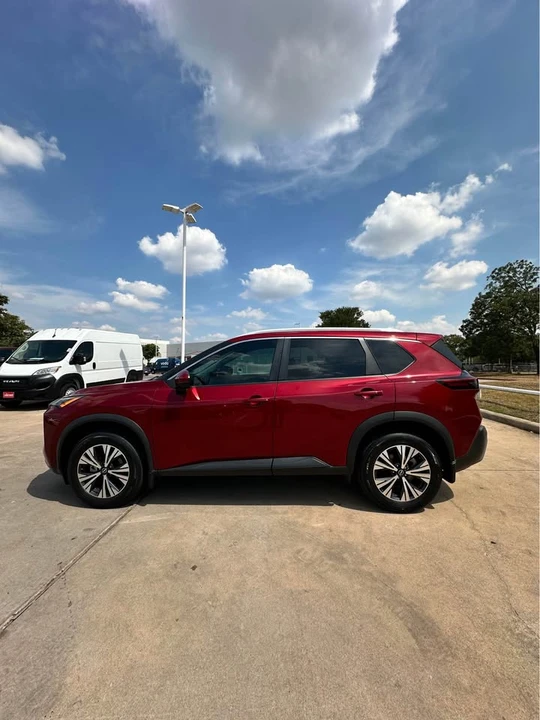 2022 Nissan Rogue - Image 3 of 6