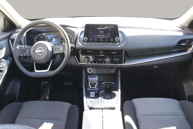 2022 Nissan Rogue - Image 19 of 21