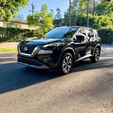2022 Nissan Rogue SV Sport Utility 4D