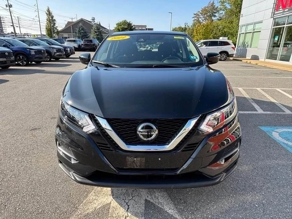 2022 Nissan Rogue - Image 8 of 17