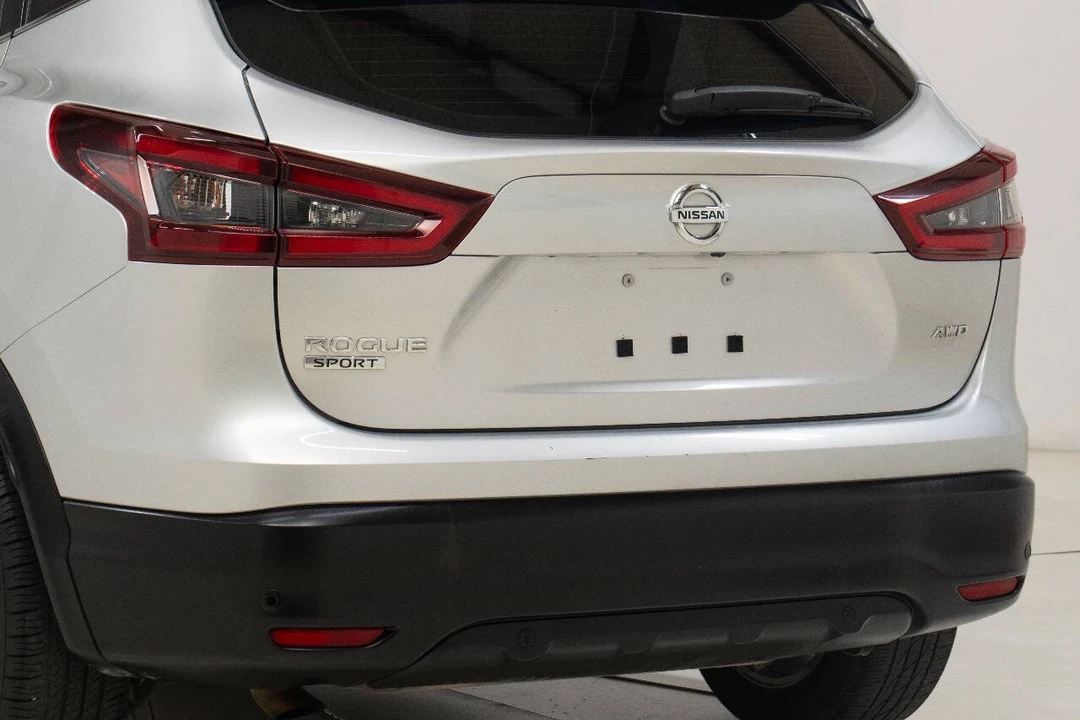 2022 Nissan Rogue - Image 12 of 12