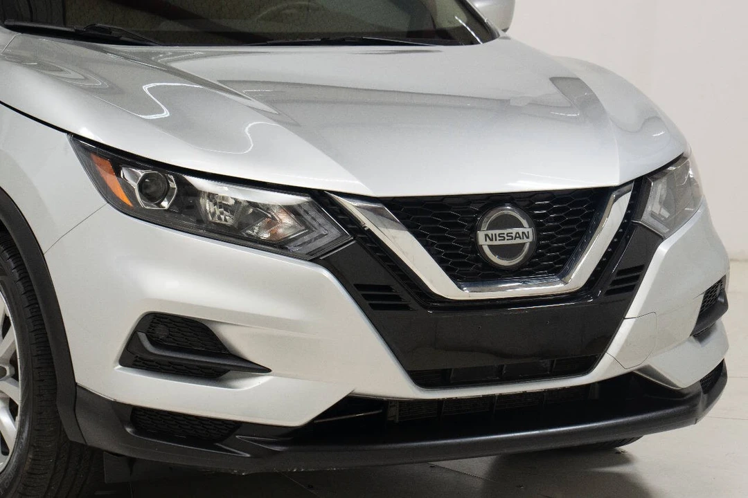 2022 Nissan Rogue - Image 10 of 12