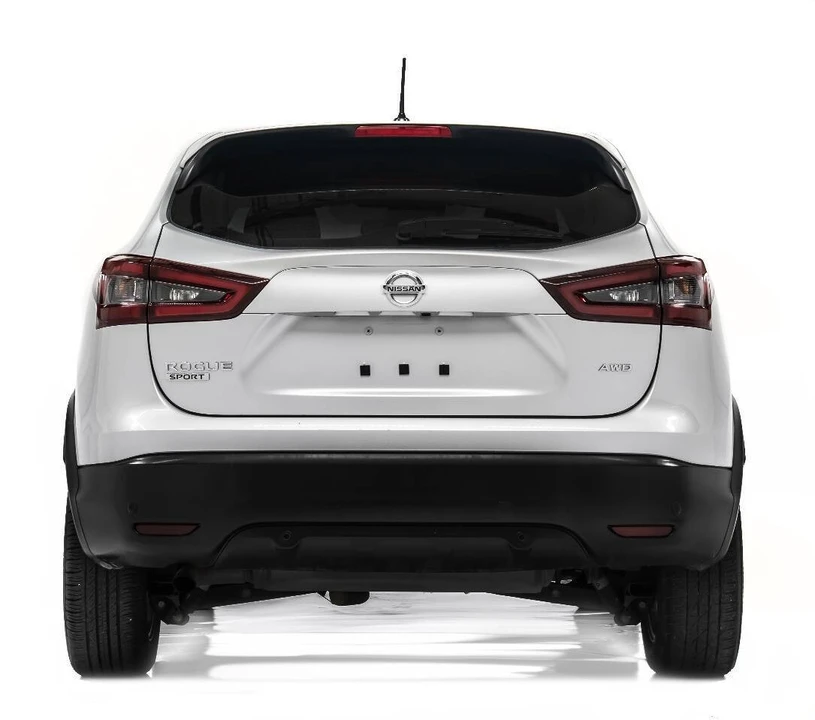 2022 Nissan Rogue - Image 8 of 21