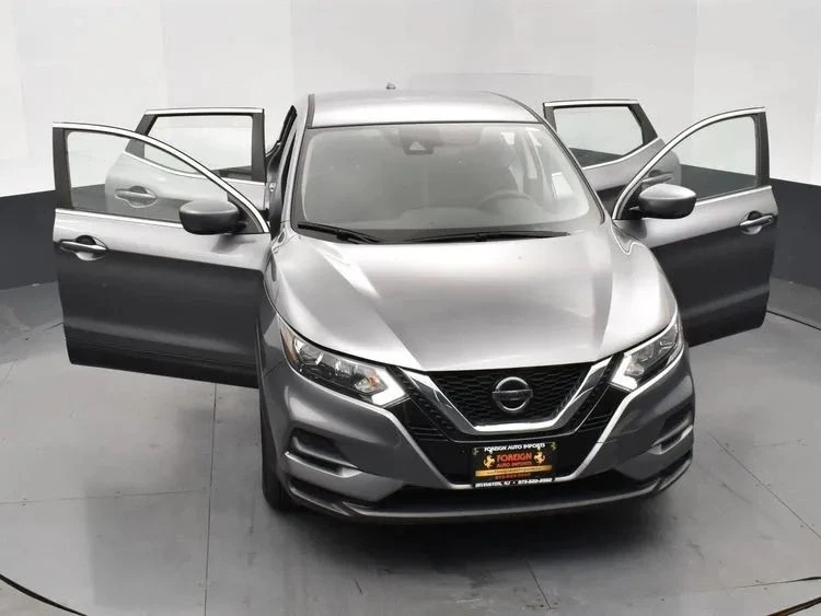 2022 Nissan Rogue - Image 10 of 12