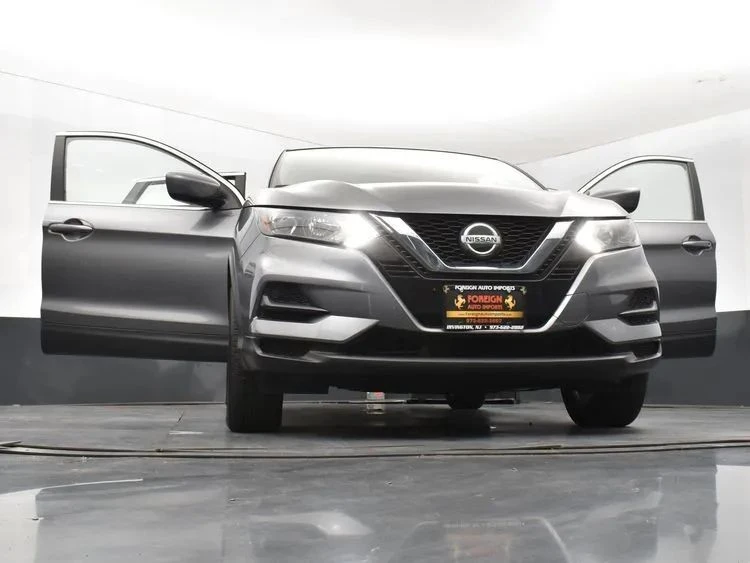 2022 Nissan Rogue - Image 11 of 12