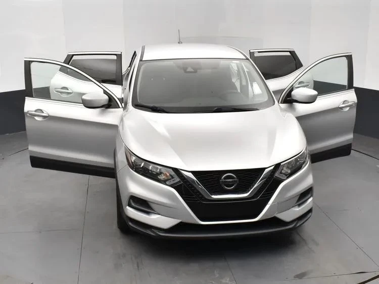 2022 Nissan Rogue - Image 10 of 12